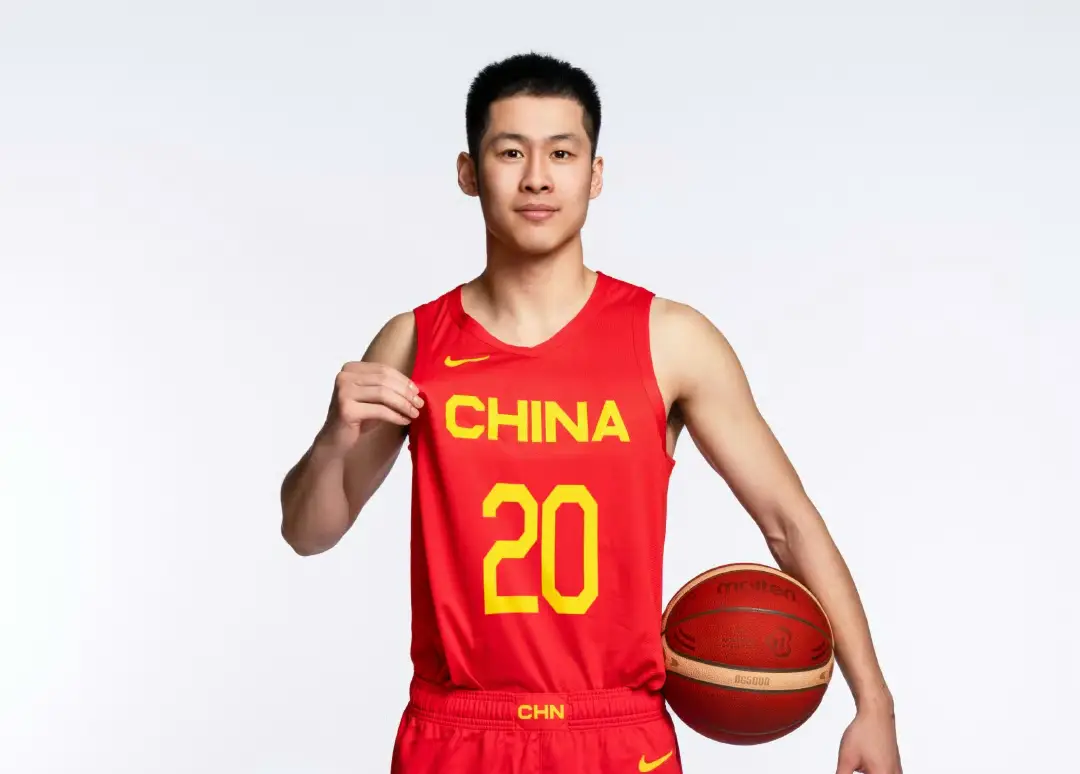 九球直播奇异果体育-都怪张镇麟？昔日国手+全明星转会后坐穿冷板凳，场均1.6分1.4板